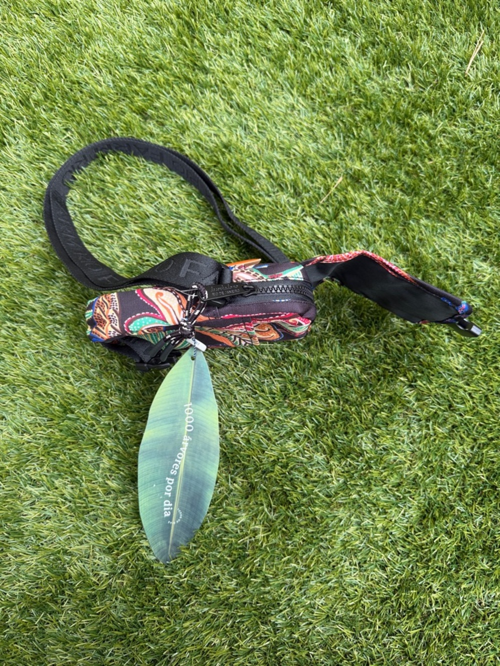 Farm Rio Tropical Print Crossbody Bag - colorful leaf/print pattern - Picture 5 of 8